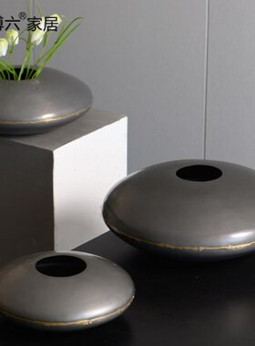 现代轻奢灰色铁艺扁圆形金属花器样板间客厅电视柜装饰品摆件花插