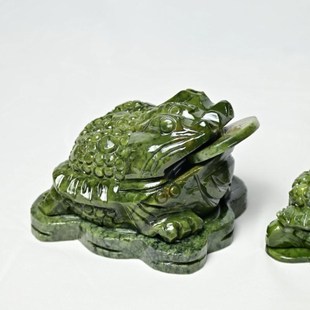 招财金蟾摆件天然南玉石三足蟾蜍店铺办公室装饰银台聚财业礼品