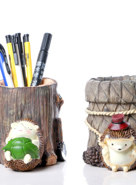 工艺品小书房写字桌实用学习用品笔筒时尚卡通办公桌创意个性