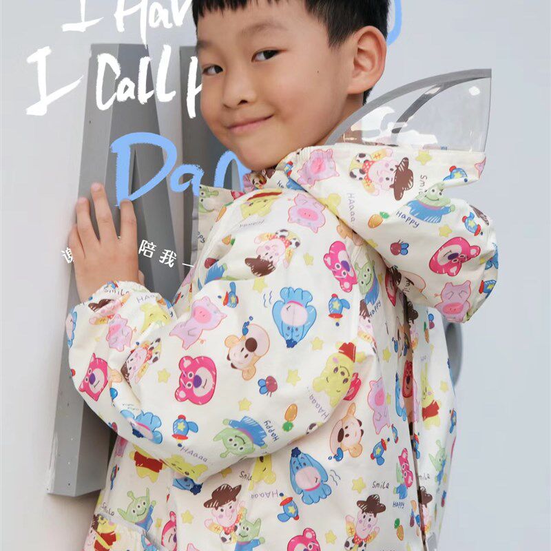 日系草莓熊儿童雨衣带书包位拉链雨披宝宝学生幼儿园款速干雨衣
