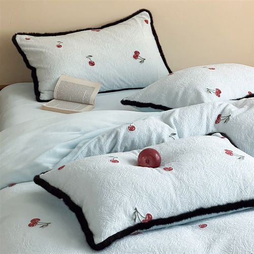 冬季加厚四件珊瑚绒in少女雕绒被蓝色保暖毛绒