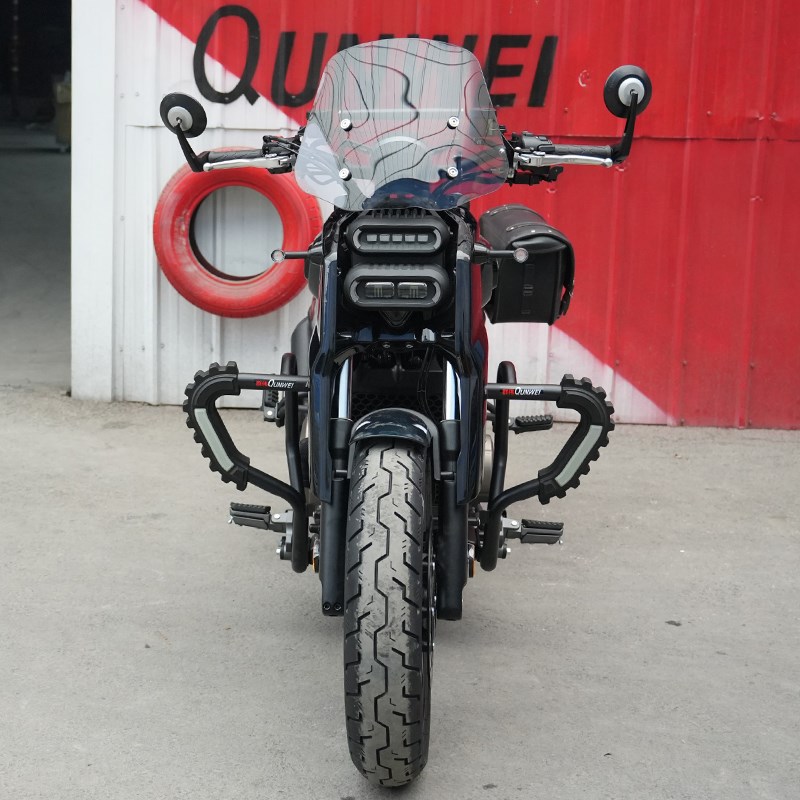 适用赛科龙AQS401前挡风玻璃SR400-3C风挡板导流罩摩托车改装配件