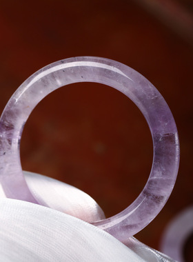 天然紫水晶手镯 薰衣草色紫水晶镯子时尚百搭女款饰品礼物