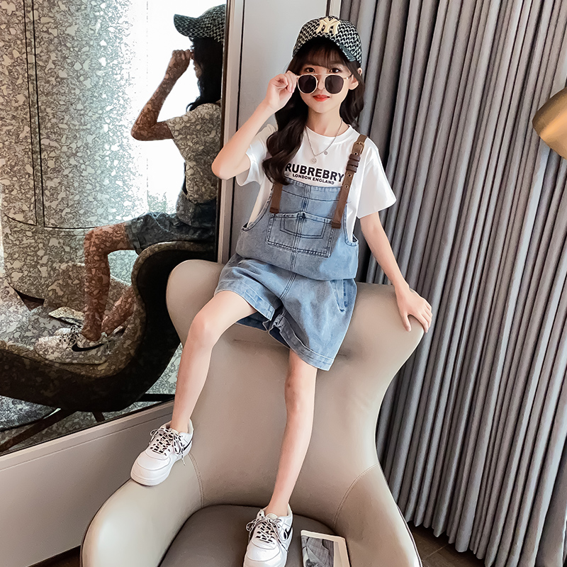女童牛仔背带短裤套装时髦洋气夏装2023新款中大童网红时尚两件套