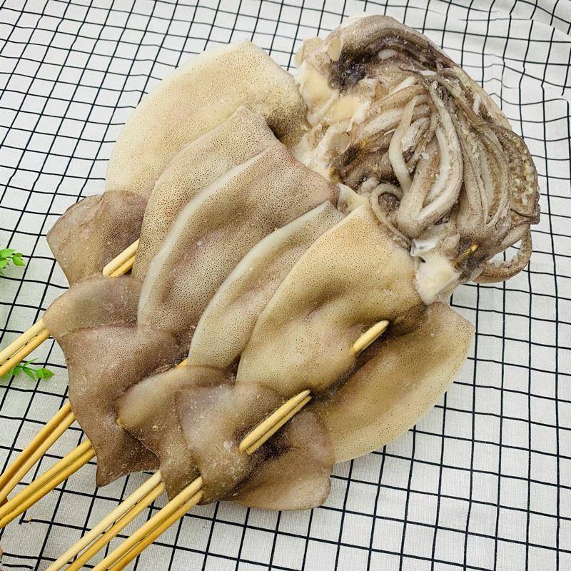 新品200g轰炸大鱿鱼串商用新鲜深海鱿鱼须铁板烧烤冷冻180g鱿鱼板