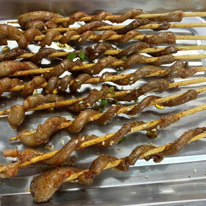 新品桂串大猪鞭串商用烧烤食材半成品油炸铁板猪茎串猪生殖器官串