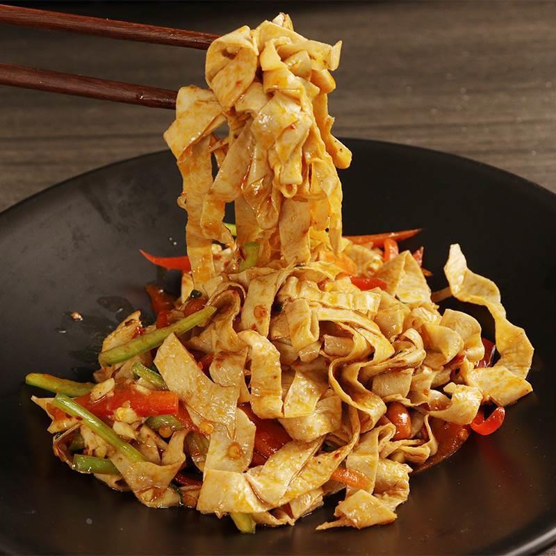 贵州无盐豆腐皮加厚贵州农家自制大豆制品人造肉蛋白肉豆皮火锅凉