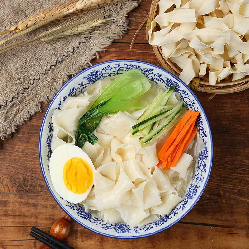 新品刀削面宽面袋装速食油泼面拌面炒面原味早餐速食挂面面条整箱