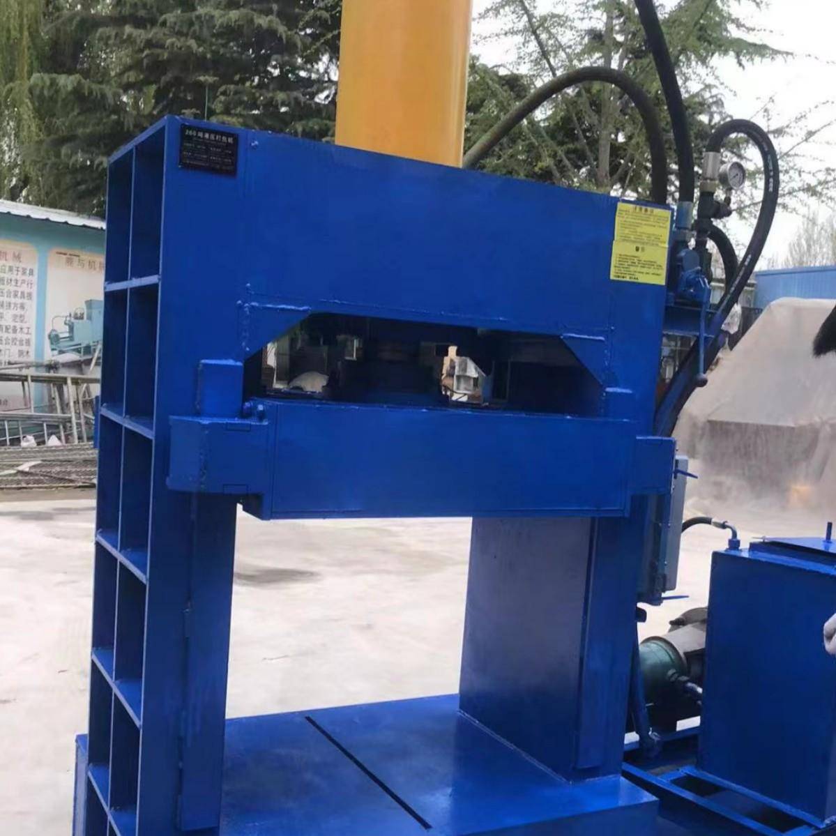 全钢板压缩机坚固耐用彩钢瓦红牛罐不锈钢铜线煤气罐油漆桶压缩