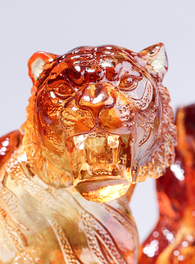 琉璃老虎摆件虎年吉祥物生肖虎招财摆设客厅办公室装饰高档礼品