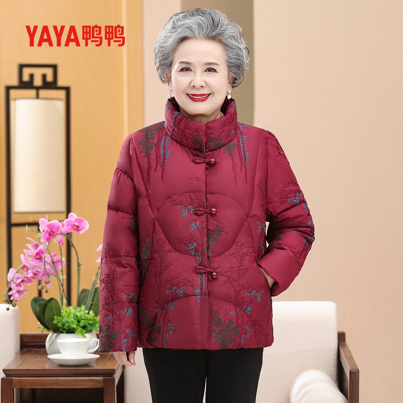 鸭鸭妈妈装羽绒服女短款保暖外套