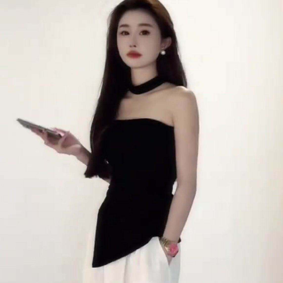 甜辣性紧身感黑色挂脖飘带抹胸上衣女夏季新款设计感小众背心小衫