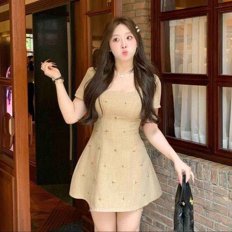 大码短袖连衣裙夏季小个子辣妹微胖遮肉显瘦气质修身钉珠a字短裙