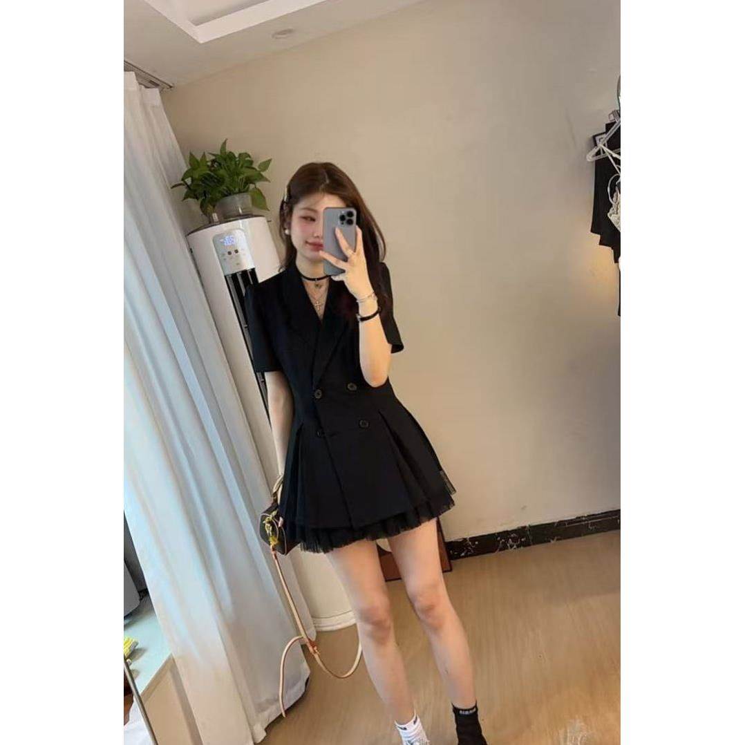 时尚西装外套女2026夏季收腰显瘦开叉泡泡袖西服蓬蓬短裙两件套