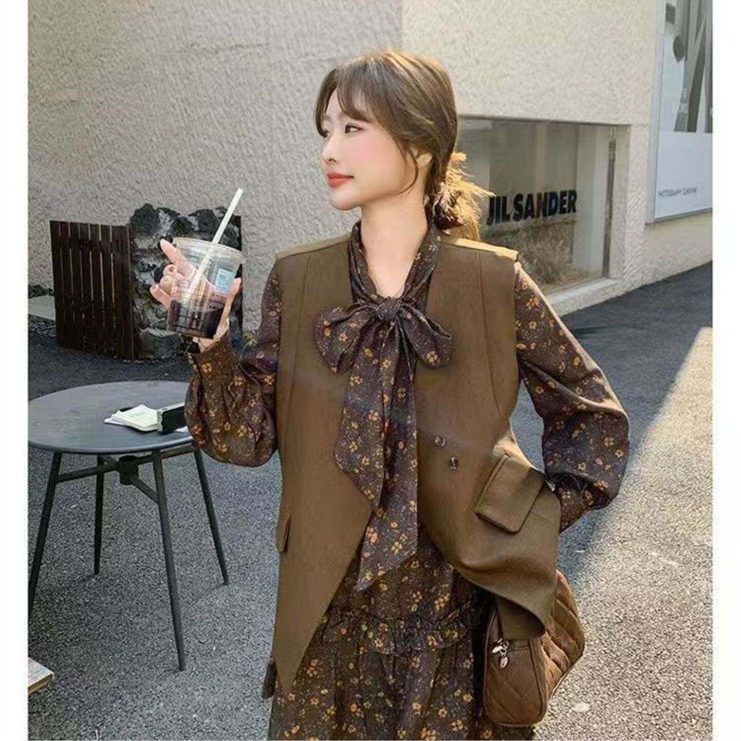 早春超火小个子美拉德穿搭西装碎花连衣裙套装女2026显瘦两件套裙
