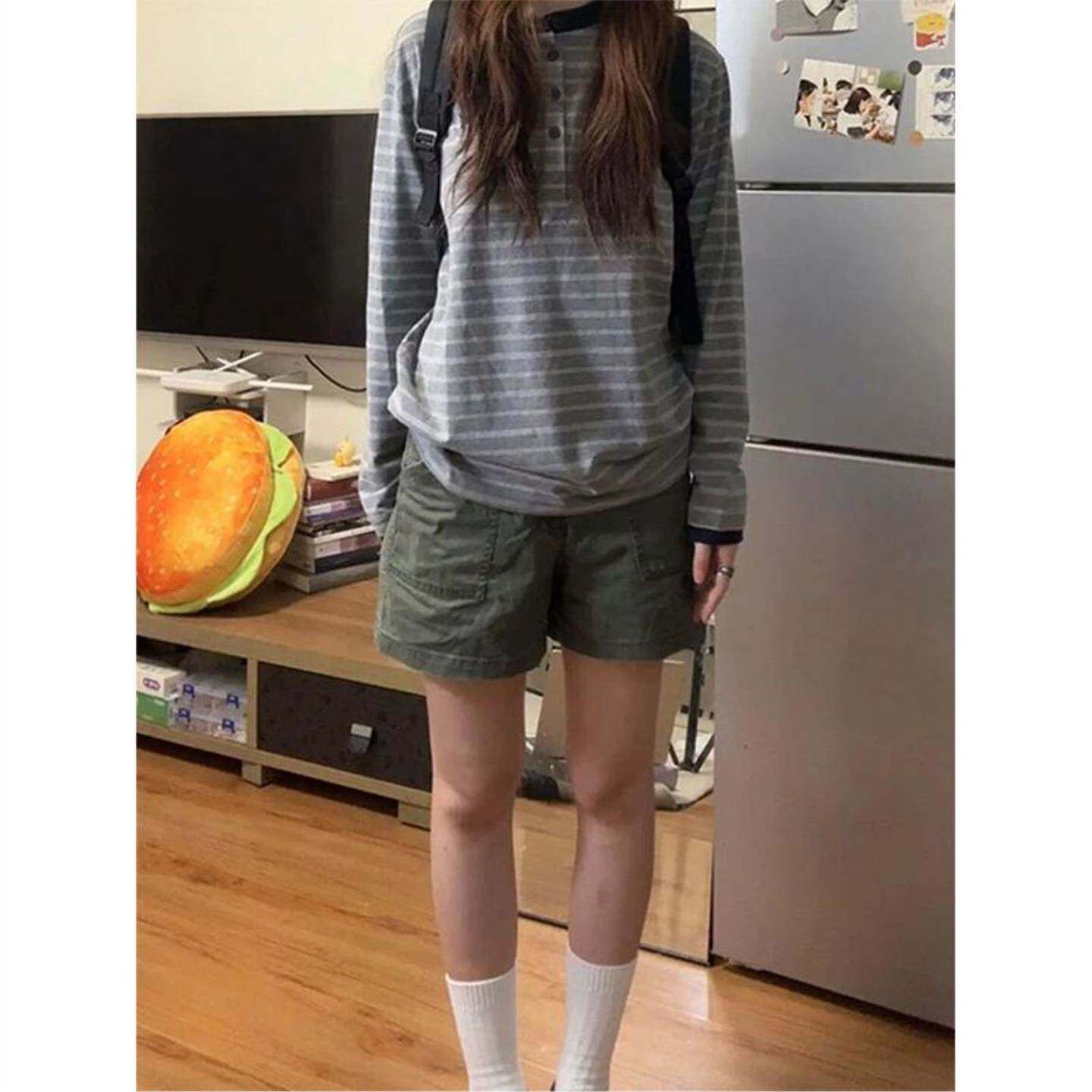 韩系复古军绿色休闲牛仔短裤女2026夏季新款高腰显瘦百搭阔腿热裤