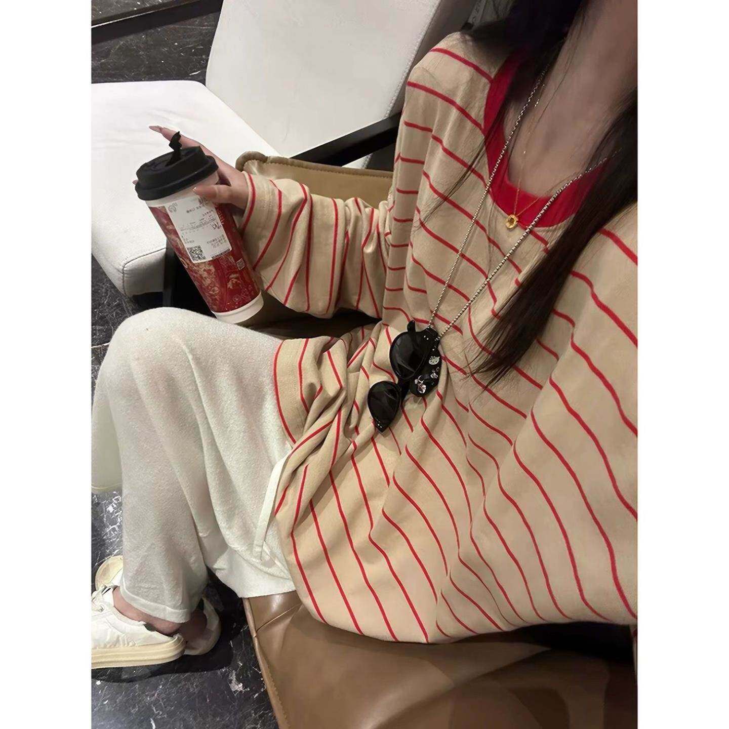 条纹2026春秋季新款圆领长袖t恤女宽松中长款打底衫上衣