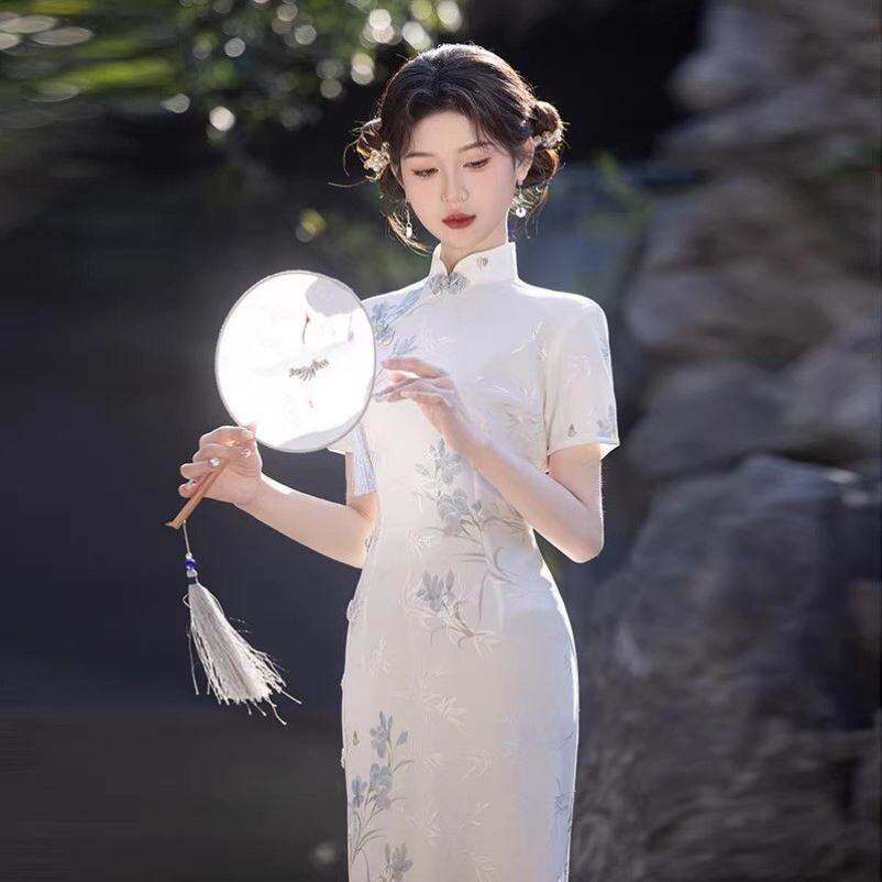 绝美旗袍新中式订婚日常可穿2026新款高端气质印花改良年轻款少女
