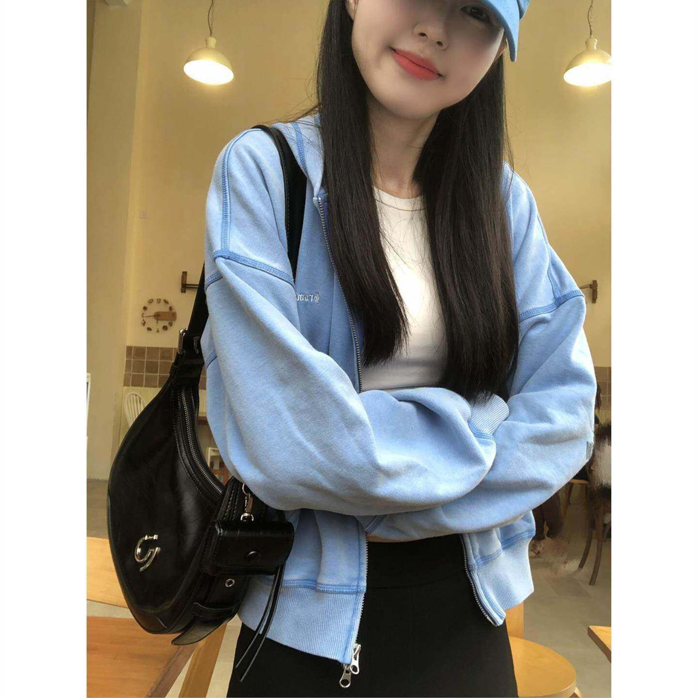 个性短款欧美风拉链外套女春秋季新款高级感显瘦通勤连帽卫衣开衫