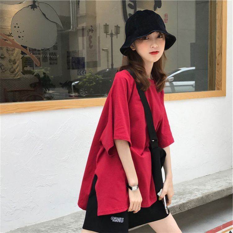 红色开叉纯色短袖t恤女夏欧货大版宽松oversize独特百搭遮臂上衣