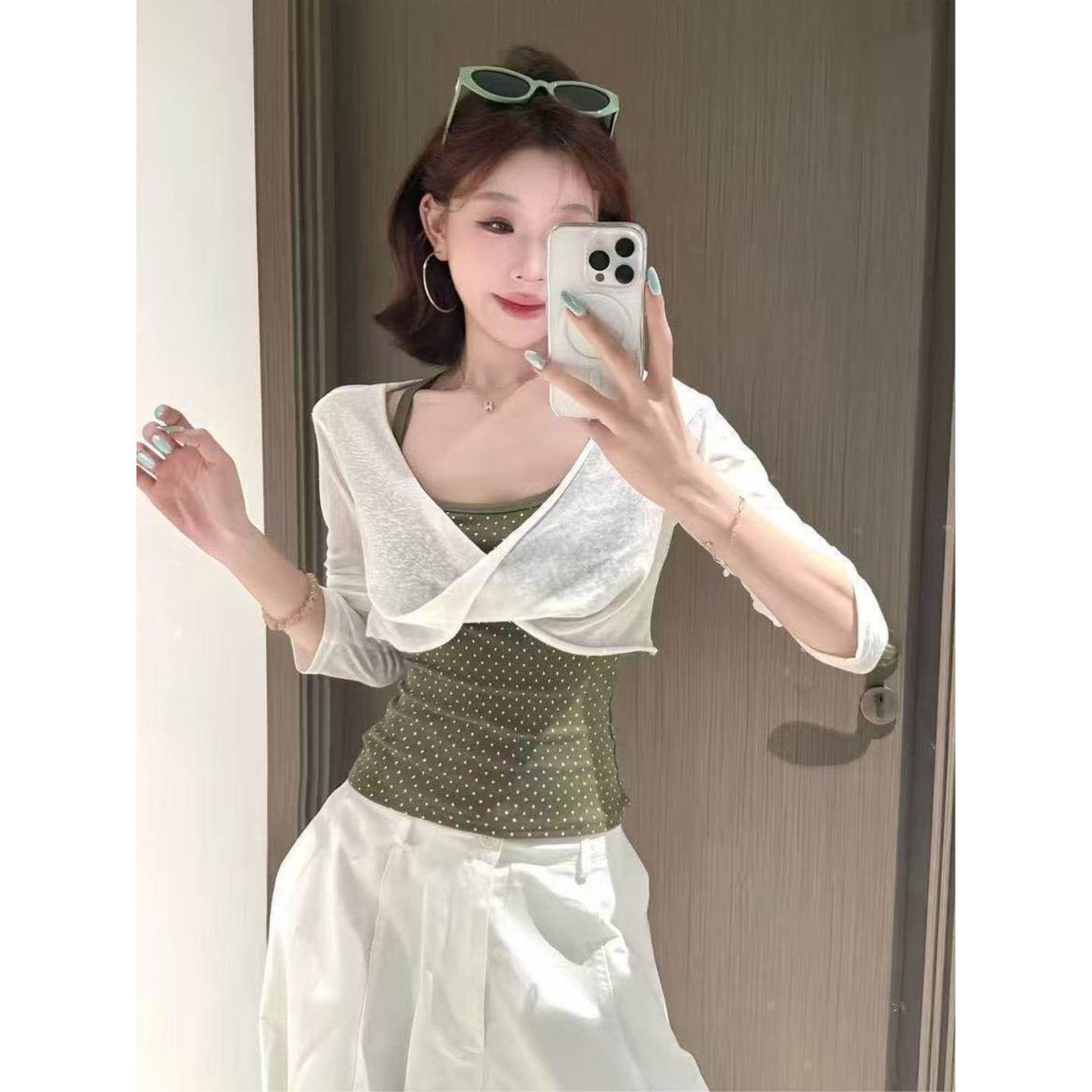韩系显瘦波点挂脖吊带工字背心早秋纯欲时尚百搭长袖上衣女两件套