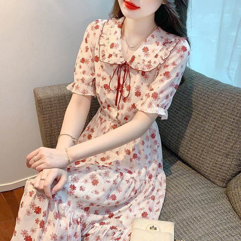 时尚娃娃领碎花连衣裙女夏2026年夏季新款收腰显瘦短袖a字中长裙