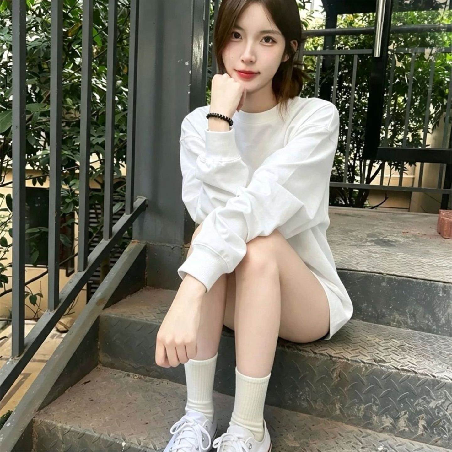 春季棉长袖t恤女学生韩版简约宽松薄款外穿小众ins上衣服
