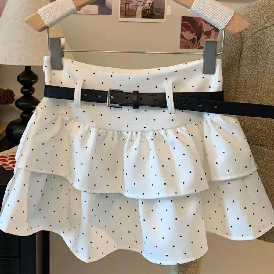 白色波点蛋糕裙女夏季新款荷叶边西装短裙高腰显瘦字蓬蓬半身裙