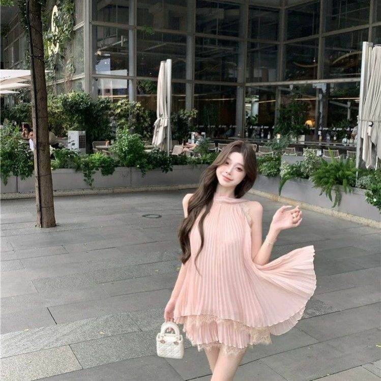 甜恋夏风情蕾丝挂脖无袖上衣雪纺套装两件套2026夏季新款甜美少女