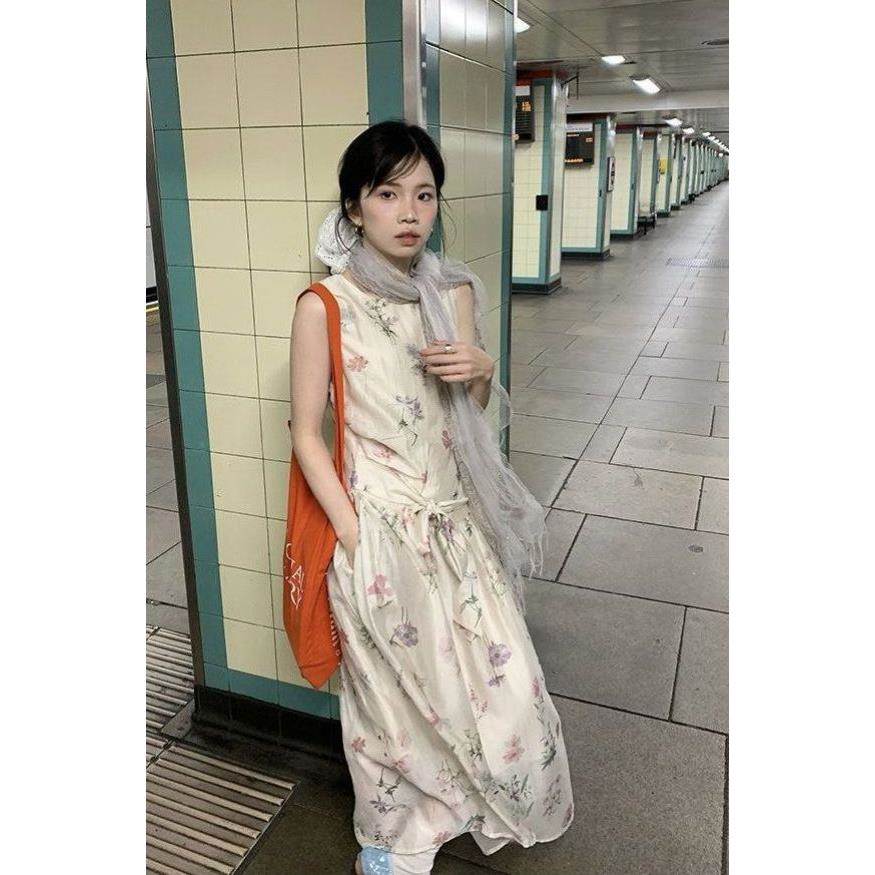 野莓盛夏草木氧气系长裙法式无袖背心连衣裙小众少女裙子甜美显瘦