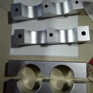 分离夹双孔平行夹双孔平行固定夹分离型双孔连接件分离型光轴固定