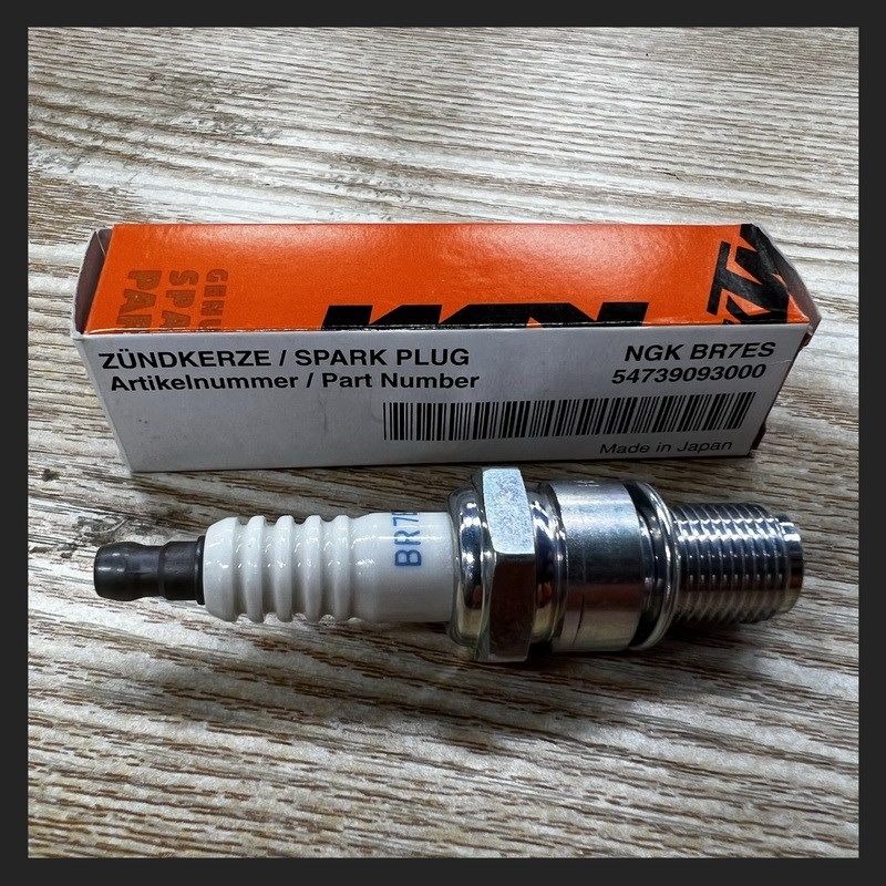 EXC250/300 胡思TE两冲二冲ktm原厂BR7ESW2冲火花塞火嘴