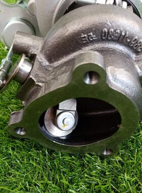 北汽BJ40/BJ80/F40越野坤宝2.3T发动机涡轮增压器总成49389-05231