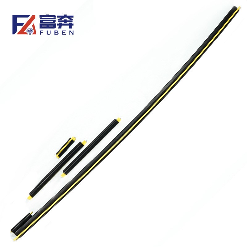 8251L3适配标志雪铁龙307 307SW 307CC C4前挡风玻璃压条