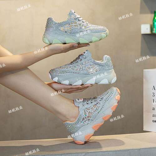 娅妮轻奢女鞋老爹鞋女厚底