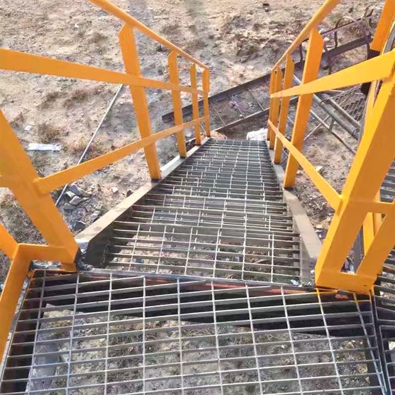 Q235热镀锌钢格栅电厂平台过道格栅板水厂钢结构平台踏步钢格板