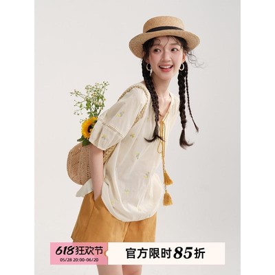 木易易 碎花上衣短裤小个子减龄穿搭一整套女夏日绝美俏皮小套装