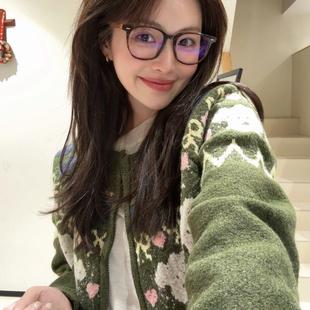 超显白！氛围感撞色提花拉链毛衣开衫女冬季新款韩版宽松针织外套