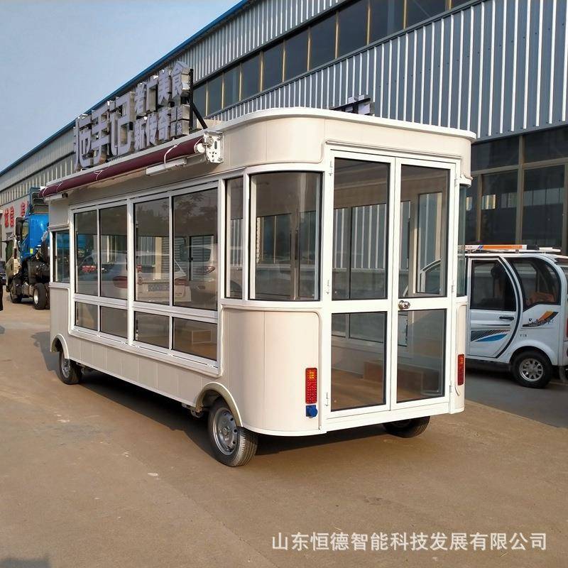 电动餐车多功能小吃车奶茶冰淇淋电动餐车四轮移动肉食熟食摆摊车