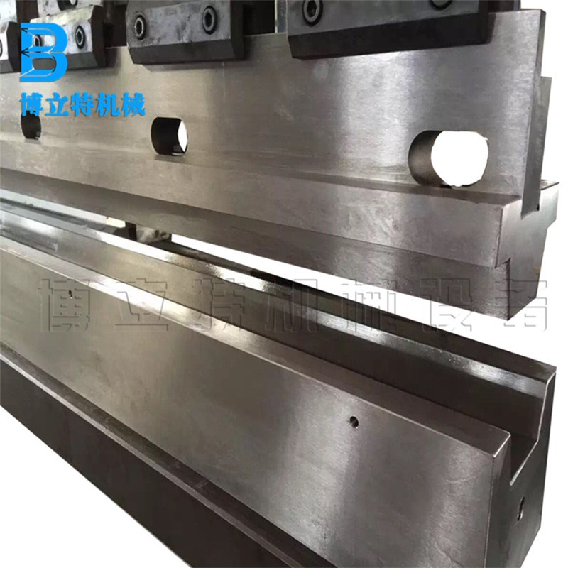 现货供应80吨折弯机模具 标准折弯机模具  规格3200*85*85下模具