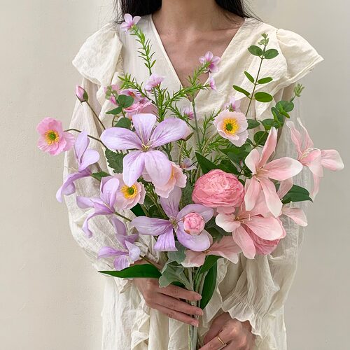 温柔系仿真花花艺师搭配高级感