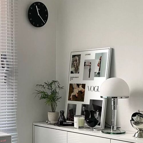 VOGUE 时尚杂志装饰画现代简约潮流英文小众高级感卧室客厅摆挂画