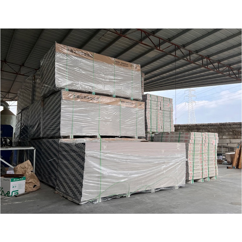 广州石膏板隔墙吊顶 轻钢龙骨吊顶  办公室家装天花造型包安装