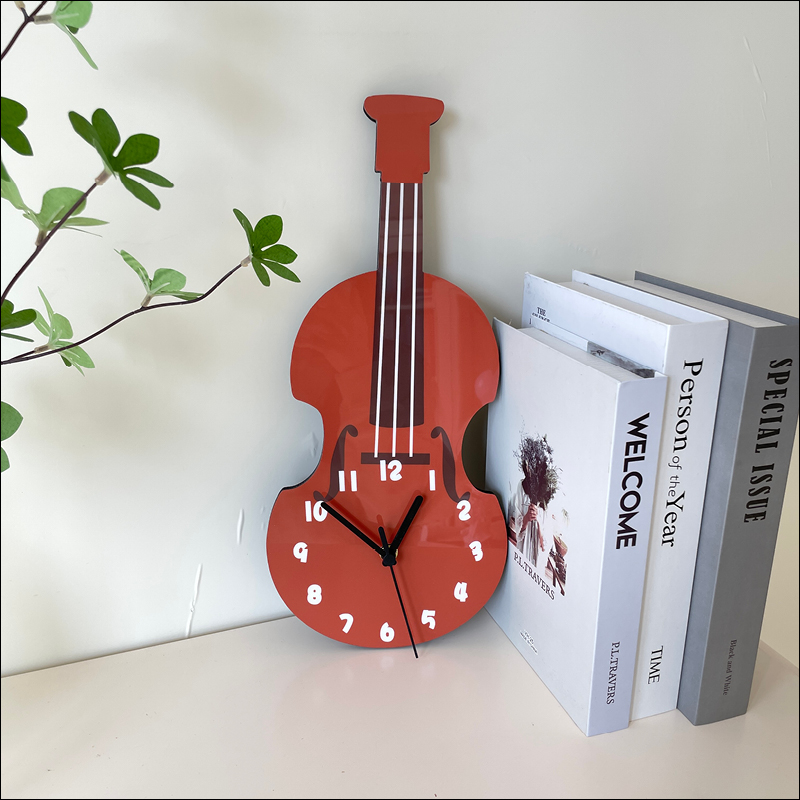 小提琴卡通创意个性装饰挂墙钟表音乐室琴房客厅静音文艺挂钟时钟