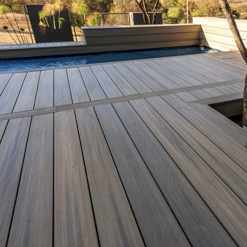 塑木地板室外庭院露台园林工程长条地板木塑板材圆孔共挤地板