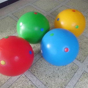 感觉统合训练器材塑料彩色大滚球大龙球儿童游戏滚球滚塑球大圆球