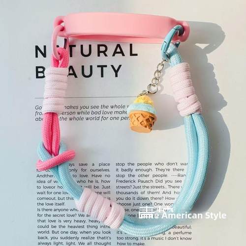 粉红色和蓝色编织小甜点吊坠挎包挂绳水杯盖吸罐冰杯巨无霸通用配