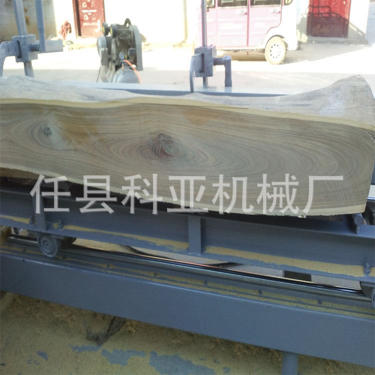 大口径硬杂木开料锯推台锯机架采用大号厚方管长时间使用不变形