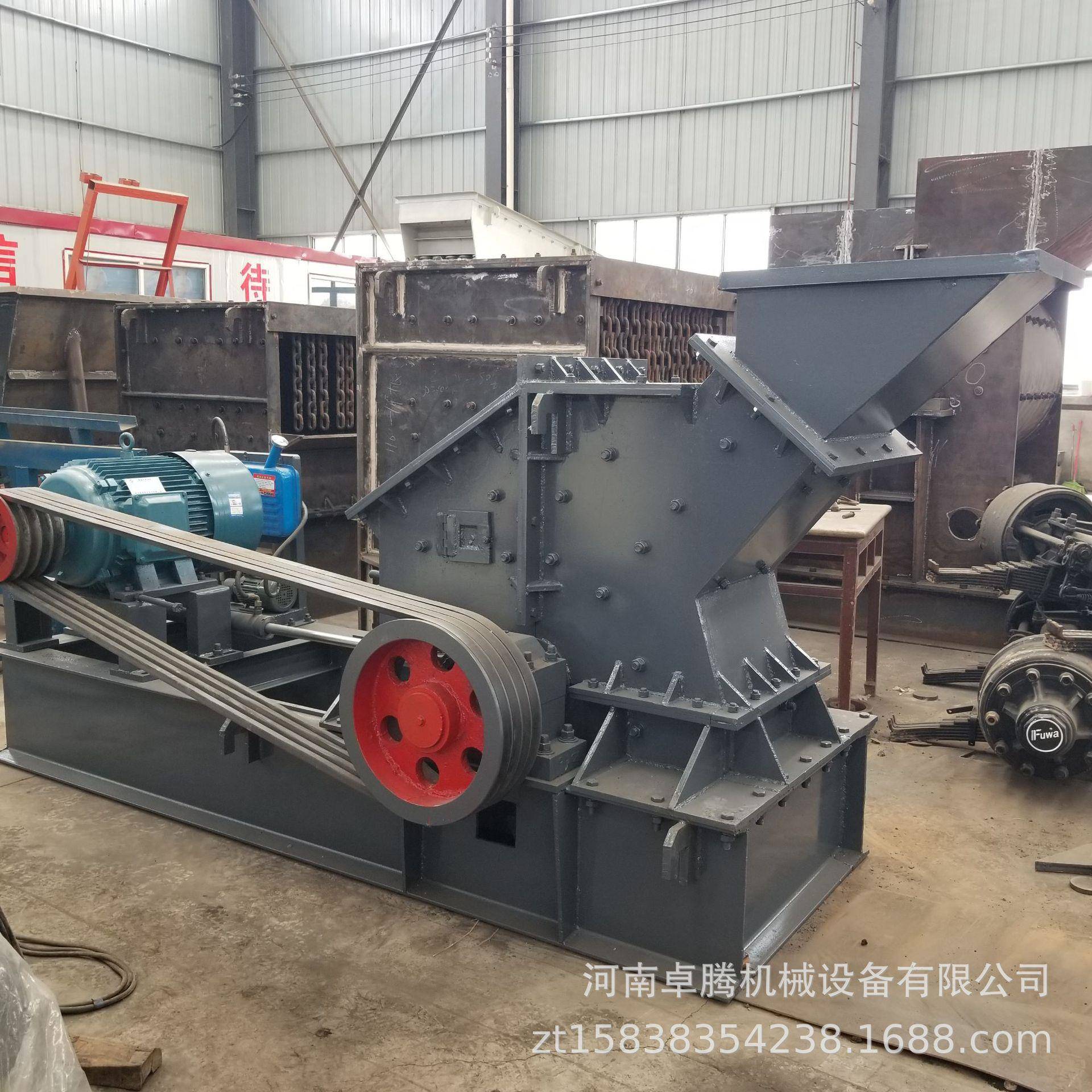 供应鹅卵石白云石制砂设备花岗岩液压开箱制砂机风化石煤炭破碎机