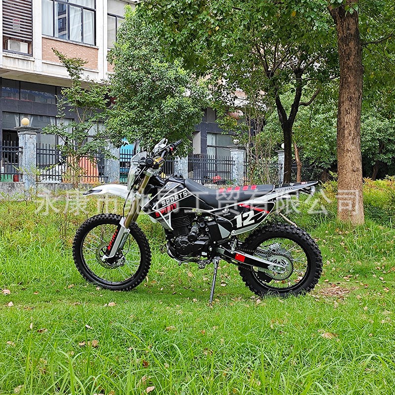 250CC越野摩托车 场地越野摩托车 CQR平衡轴越野车全地形越野摩托